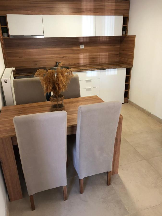 Apartmani Tesla โซโคบานยา ภายนอก รูปภาพ