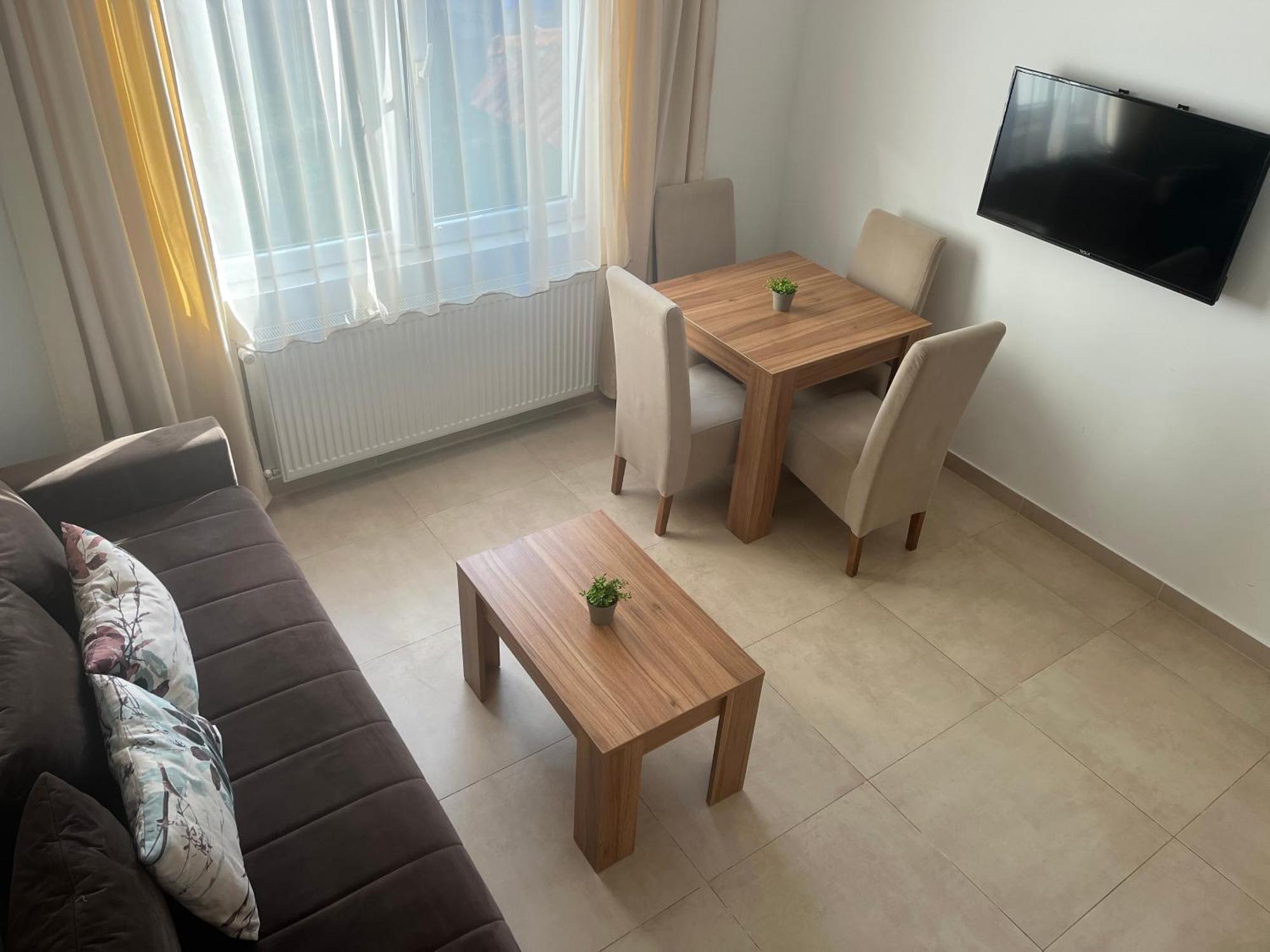Apartmani Tesla โซโคบานยา ภายนอก รูปภาพ