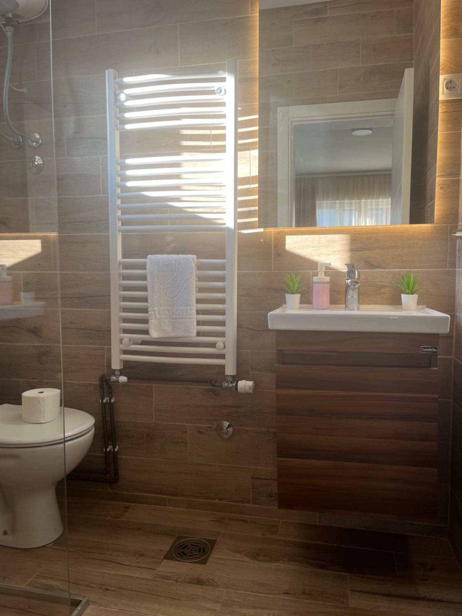 Apartmani Tesla โซโคบานยา ภายนอก รูปภาพ